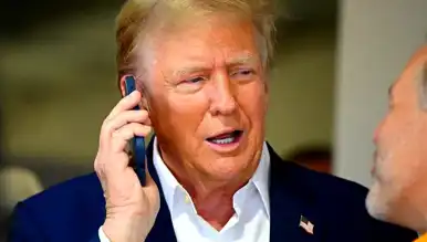 Trump'tan 499 Dolarlık Akıllı Telefon!
