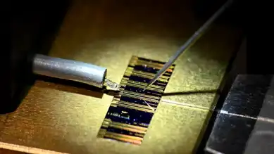 Lazer Nöronlar: Yapay Zeka Hızını 1 Milyar Kat Arttıracak Gelişme