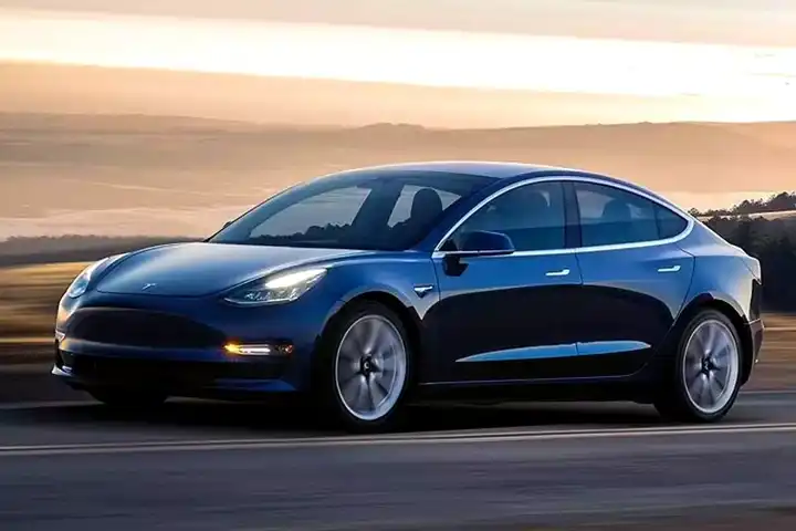 Tesla Model X Fiyatları 5.000 Dolar Zamlandı!